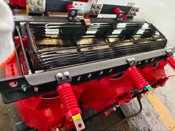 新一代SCB18江城江城江城干式变压器 10kV 高效干式电力变压器 新一代SCB18江城江城江城干式变压器 10kV 高效干式电力变压器